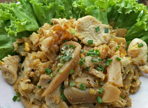 รูปของ ก๋วยเตี๋ยวคั่วไก่ สูตรเยาวราช