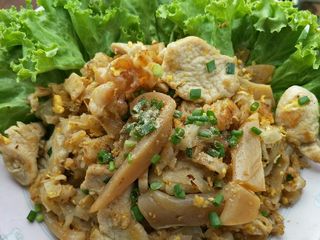 ก๋วยเตี๋ยวคั่วไก่ สูตรเยาวราช