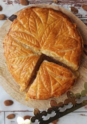 Une photo de Galette des rois frangipane 👑
