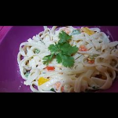 A picture of Fettuccine Alfredo.
