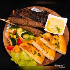 A picture of Whosayna’s Turkish Kabobs.