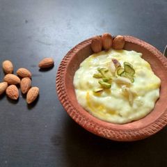 A picture of Shahi phirni.