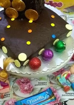 A picture of Chocolate box cake.