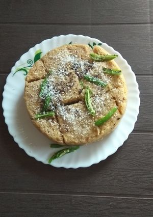 A picture of Wheat flour khaman dhokla.