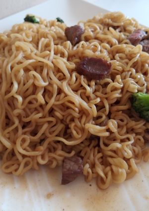 A picture of Beef noodles.