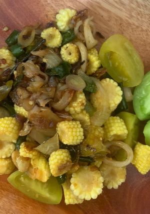 Foto resep Cumi baby corn lombok ijo