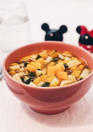 Una foto de Sopa vegana