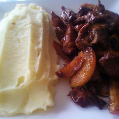 A picture of Sweet pork and apple sauce.