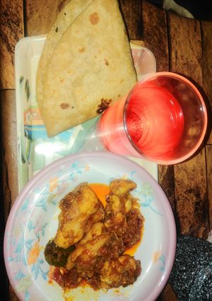 A picture of Achari chicken.