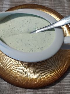 Una foto de Salsa a las finas hierbas