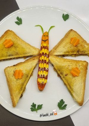 عکسی از دستور اسنک بوقلمون و سیب زمینی🥪
