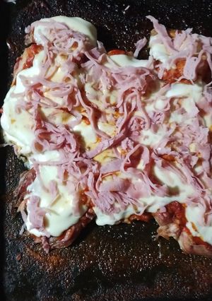 Una foto de Pollo a la pizza