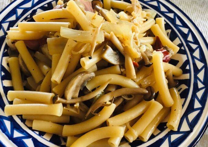 Recipe of Any-night-of-the-week Mushroom pasta