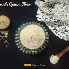 A picture of Homemade Quinoa Flour.