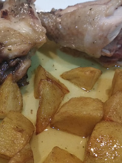 Una foto de Pollo asado en el microondas