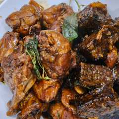 塔香紅茶滷雞肉米血-レシピのメイン写真