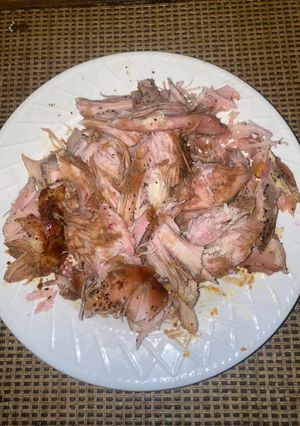 A picture of My world famous Turkey. (my first time) 😊.