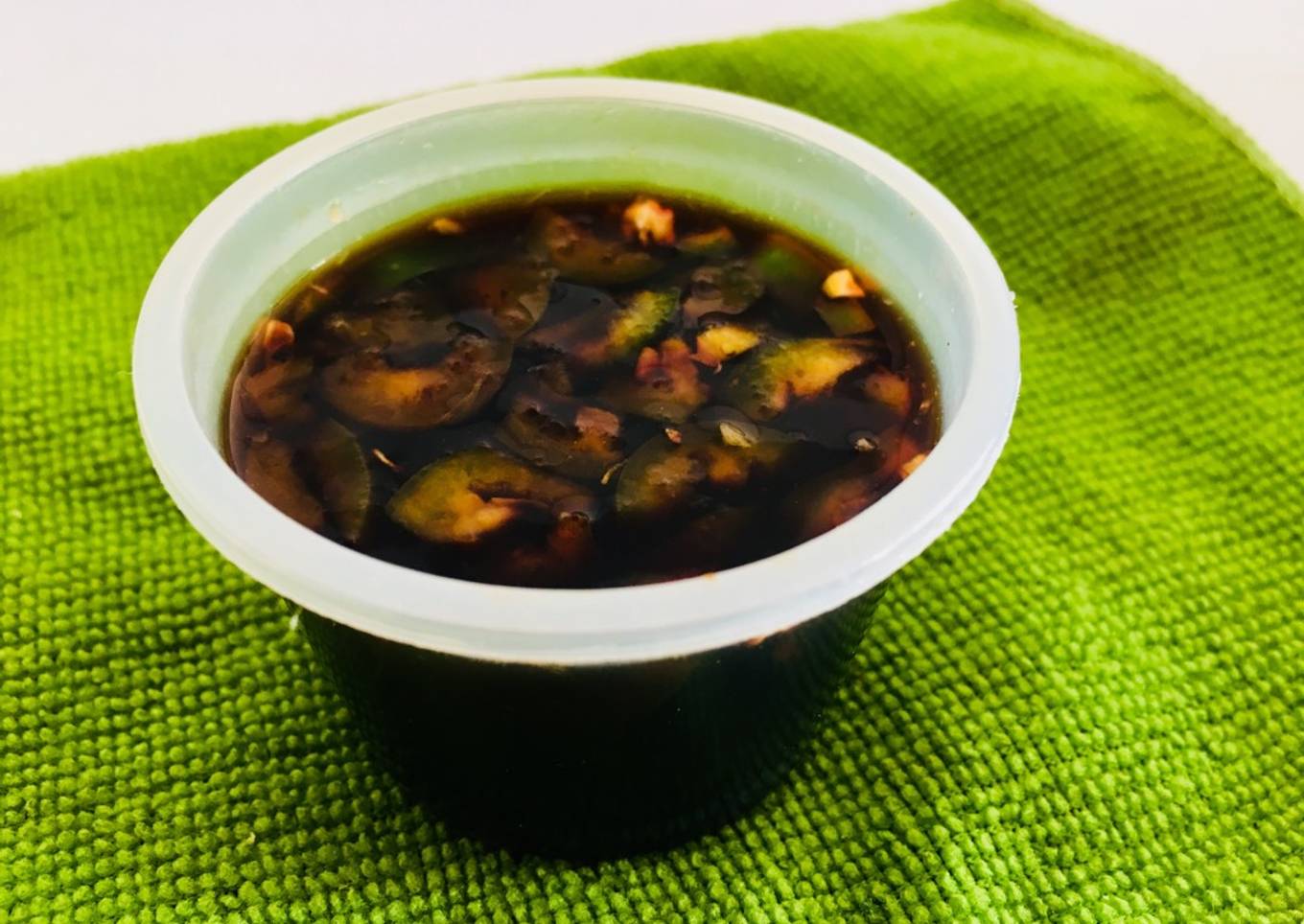 Salsa de Soya con Chiles Toreados