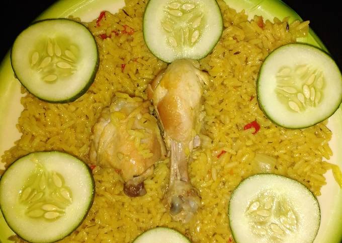 Simple jollof rice with chicken