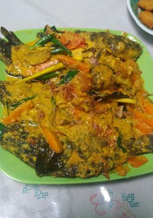 Foto resep Ikan emas bumbu kuning