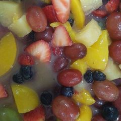 A picture of Fruit Salad.