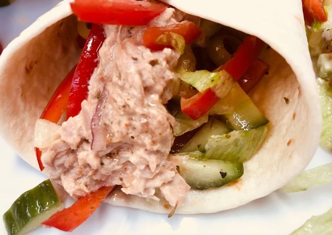 Sriracha Chilli Yoghurt Tuna and Salad Wrap