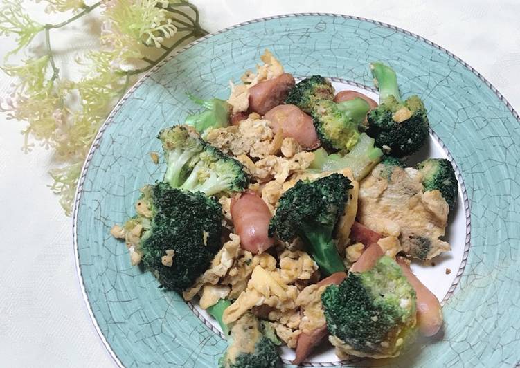 Cara Gampang mengolah Tumis broccoli,sosis ayam dan telur Anti Gagal