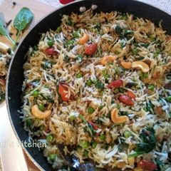 A picture of Palak Pulao /Spinach Rice.