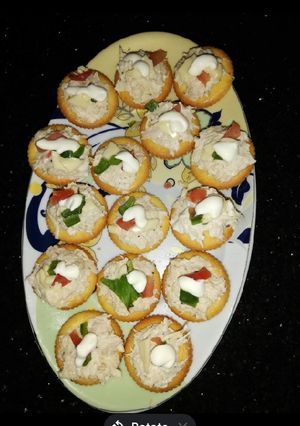 A picture of Saltish biscuit sandwich.