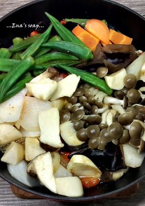 無水蕃茄蔬菜鍋 (原味餐食譜 娜娜媽) 的食譜成品照片