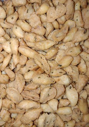 Foto resep Kue Bawang Gunting Renyah TDK keras