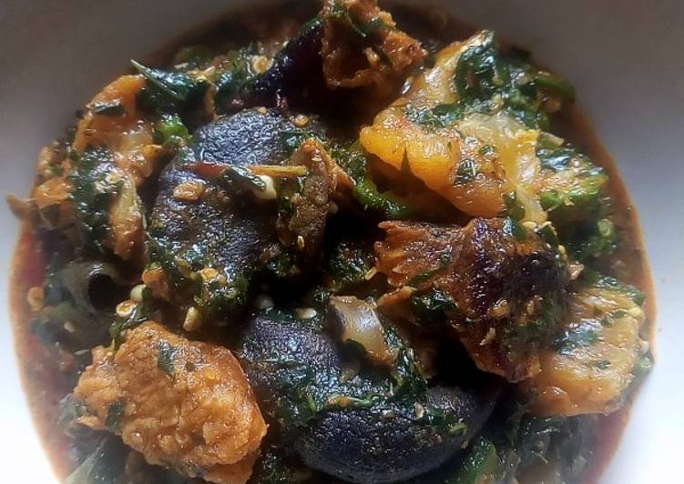 Simple Way to Prepare Super Quick Homemade Okro soup with snail