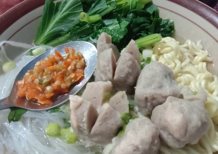 Bakso Sapi Komplit