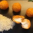 चीज़ी राइस बॉल्स (cheesy rice balls recipe in Hindi)