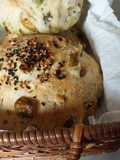 خبزة الزيتون والزعتر