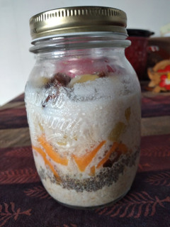 Foto resep Overnight Oat Mango-Banana