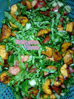 A picture of Lettuce salad.