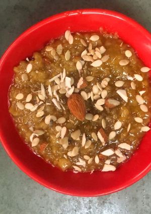 લાપસી(Lapsi Recipe in Gujarati) રેસીપી મુખ્ય ફોટો