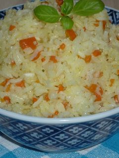 Párolt rizs sárgarépával (köret) recept fotója
