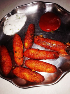ரவை பிங்கர் (ravai fingers) செய்முறை முக்கிய புகைப்படம்