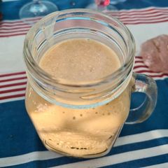 A picture of Banana smoothie.