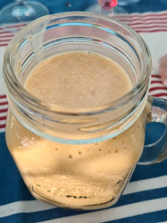 A picture of Banana smoothie.