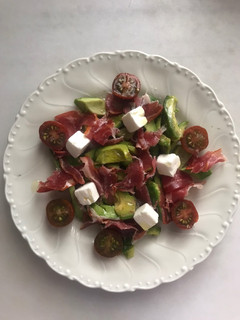 Una foto de Mini ensaladita para desayunar