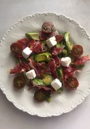 Una foto de Mini ensaladita para desayunar