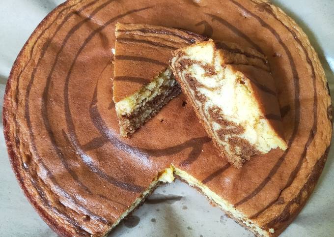 Resep Bolu Zebra Sederhana Oleh Yulia Lia - Cookpad Resep Bolu Zebra Sederhana Oleh Yulia Lia - Cookpad