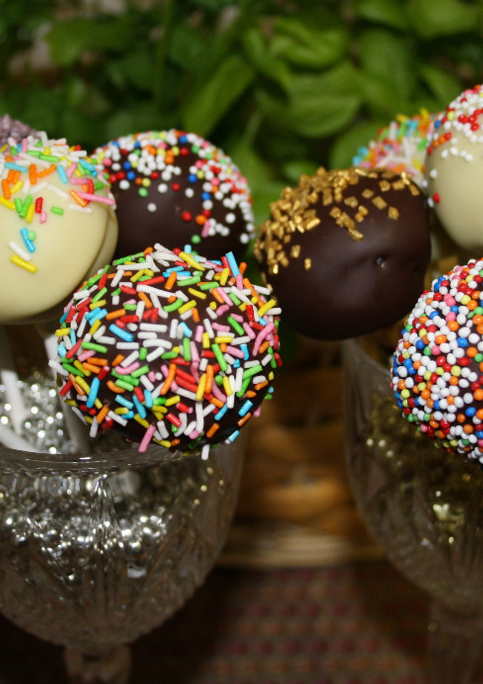 Una foto de Cake pops de OREO y de Vainilla