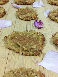 Una foto de Galletas de avena y manzana