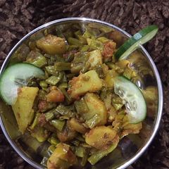 A picture of Beans potato veg.
