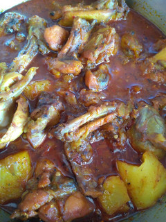 মুরগির মাংস ভাজা মসলা দিয়ে(murgir mangsho bhaja moshla diye recipe in Bengali) রেসিপির প্রধান ছবি