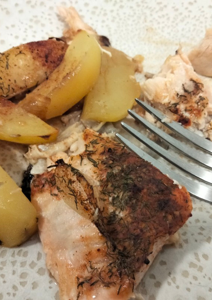 Una foto de Salmón al horno